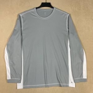 ALO Yoga Long Sleeve Tee in Gray and White
